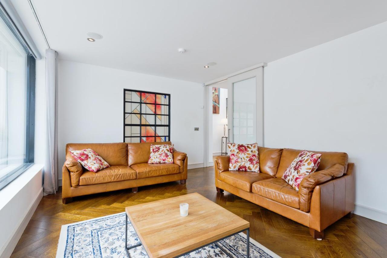 The Van Morrison Suite - Hiphipstay Dublin Exterior photo